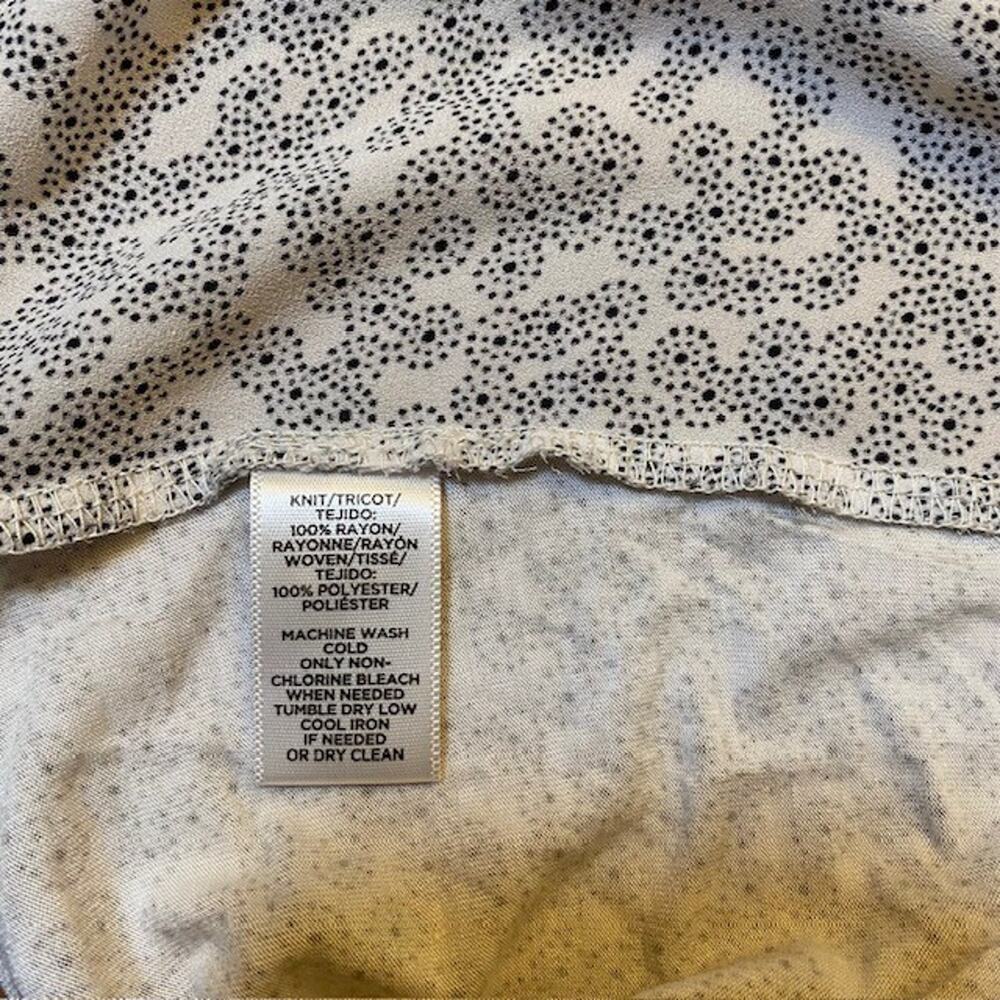 Ann Taylor LOFT XS Extra Small Sleeveless Tie V-Neck Rayon Polyester Top Shirt - Picture 8 of 8